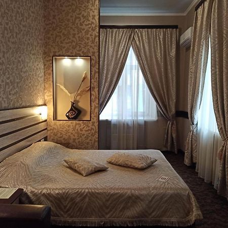 Classic Hotel Kharkiv Eksteriør billede