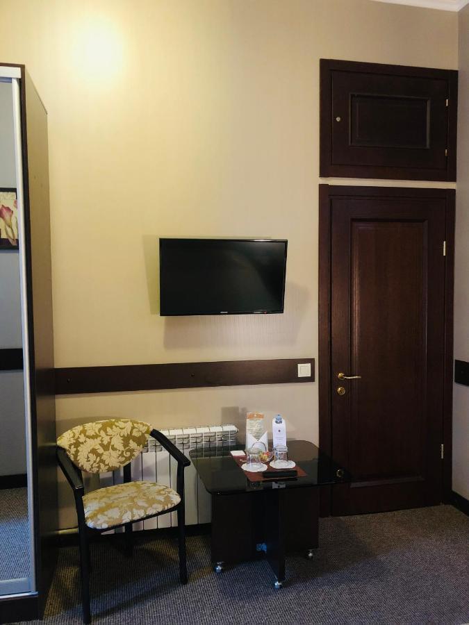 Classic Hotel Kharkiv Eksteriør billede