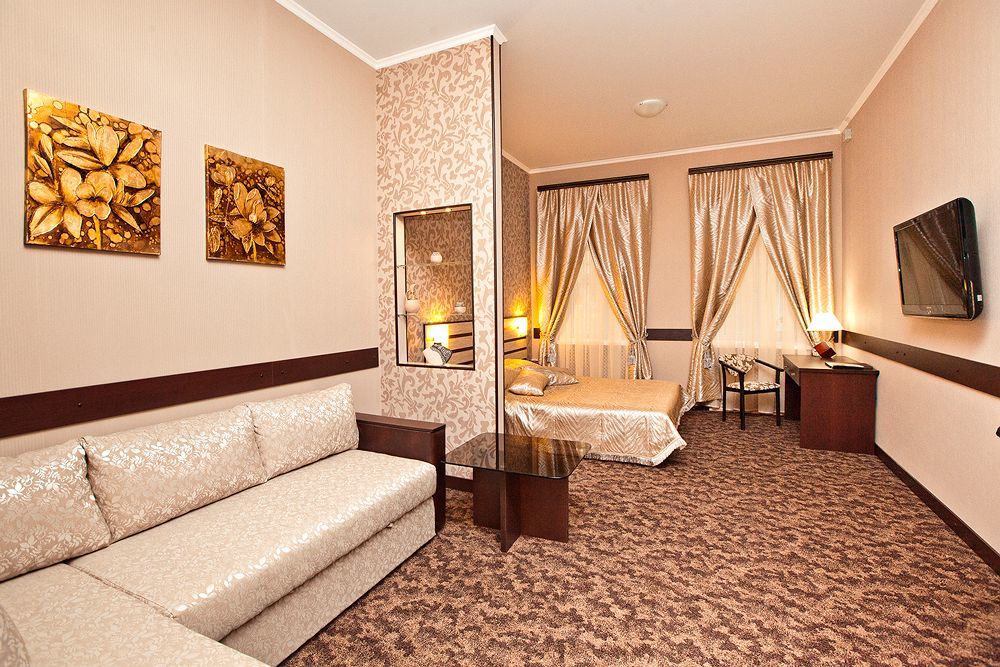 Classic Hotel Kharkiv Eksteriør billede